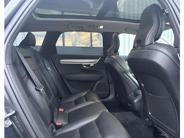 Volvo V90 2.0 T4 Momenrum Pro Pano I Trekhaak I All-in prijs!