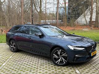 volvo-v90-2.0-t8-awd-r-design-pano-