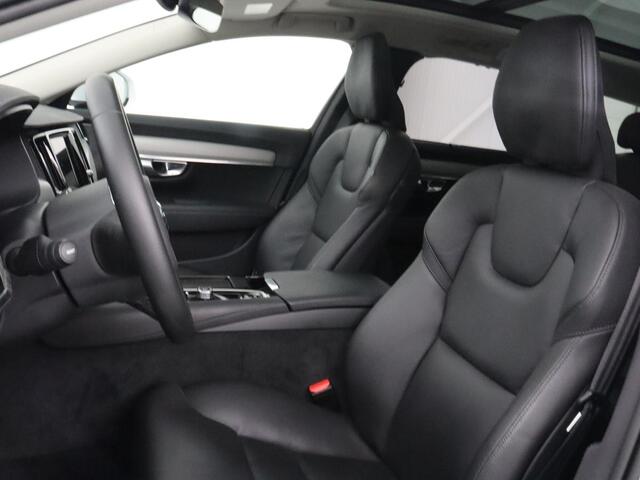 Volvo V90 2.0 T6 AWD Inscription Plug In | Panoramadak | Leder | Stoel & stuurverwarming | Trekhaak | Camera | Adaptive cruise | Carplay | Achterbankverwarming | 19'' | Harman/Kardon | PHEV