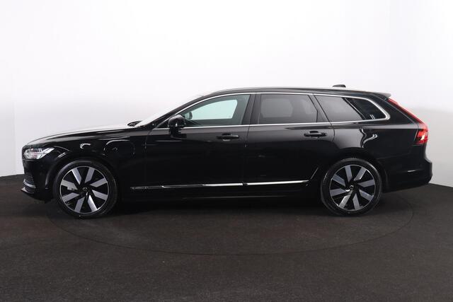 Volvo V90 T6 Recharge AWD Plus Bright - Luchtvering - IntelliSafe Assist & Surround - 360º Camera - Harman/Kardon audio - Adaptieve LED koplampen - Verwarmde voorstoelen, stuur & achterbank - Parkeersensoren voor & achter - Elektr. bedienb. voorstoelen met geheugen