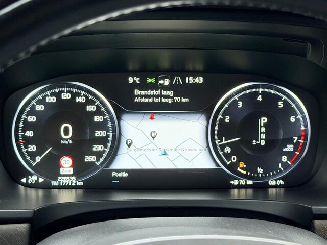 Volvo V90 Cross Country 2.0 T5 90th Anniversary Edition