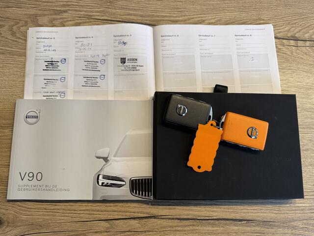 Volvo V90 2.0 B4 Business Pro GRATIS Afleverpakket! | Uitklapbare Trekhaak | Adaptive Cruise Control |