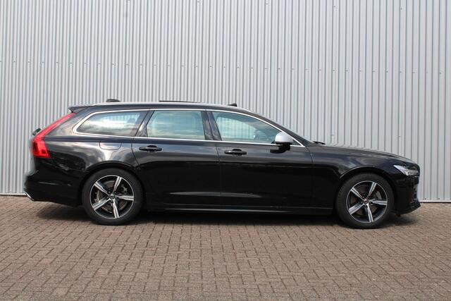 Volvo V90 T4 Automaat Business Sport | Panoramadak | Verwarmbare voorstoelen, achterbank en stuurwiel | Keyless Entry | Premium audio by Harman Kardon incl CD | Standkachel | Achteruitrijcamera | Zonnescherm in zijruiten | DAB Ontvanger | Apple Carplay/Andriod auto