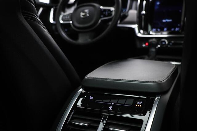 Volvo V90 Cross Country 2.0 T5 AWD Pro | SCANDINAVIAN / LUXURY- LINE | PANORAMADAK | HEAD UP | STUURVERWARMING | TREKHAAK