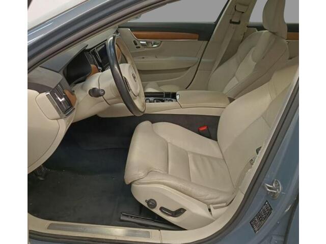 Volvo V90 Plug-in Hybrid T6 AWD Inscription | Long Range | Trekhaak | Lederen bekleding | Adaptive cruise control | Elektrische stoelverstelling | Stoel- en stuurverwarming | Parkeersensoren voor + achter | Achteruitrijcamera | Navigatie | Apple Carplay / Android A