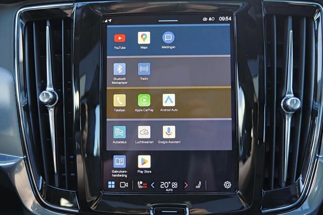 Volvo V90 T6 Recharge AWD Ultra Dark - Panorama/schuifdak - IntelliSafe Assist & Surround - 360º Camera - Harman/Kardon audio - Adaptieve LED koplampen - Verwarmde voorstoelen, stuur & achterbank - Parkeersensoren voor & achter - Elektr. bedienb. voorstoelen met ge