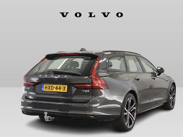 Volvo V90 2.0 T8 Plug-in hybrid AWD Ultra Dark | Gelaagd glas | Trekhaak | Luchtvering | Bowers & Wilkins | Massage | Stoel Koeling | 360° Camera | Adaptieve cruise | Stoel/stuur verwarming |