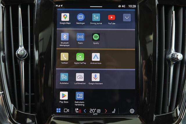 Volvo V90 T6 Recharge AWD Plus Dark - Panorama/schuifdak - IntelliSafe Assist & Surround - 360º Camera - Harman/Kardon audio - Adaptieve LED koplampen - Verwarmde voorstoelen, stuur & achterbank - Parkeersensoren voor & achter - Elektr. bedienb. voorstoelen met geh