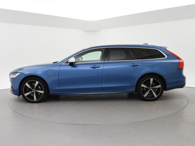 Volvo V90 2.0 T8 AWD 390 PK R-DESIGN + BOWERS & WILKINS | HEAD-UP | ELEK. TREKHAAK | INSCRIPTION BURSTING BLUE METALLIC