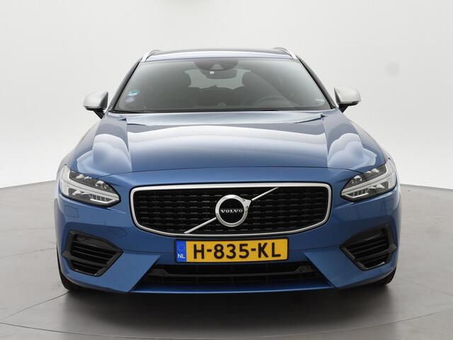 Volvo V90 2.0 T8 AWD 390 PK R-DESIGN + BOWERS & WILKINS | HEAD-UP | ELEK. TREKHAAK | INSCRIPTION BURSTING BLUE METALLIC