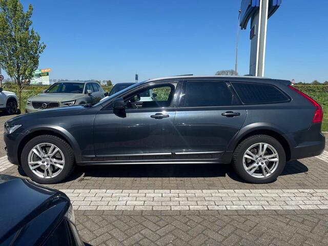 Volvo V90 Cross Country T5 Pro | Trekhaak | Massagestoelen | Geventileerd Leer | Panoramadak | Heads- Up Display |
