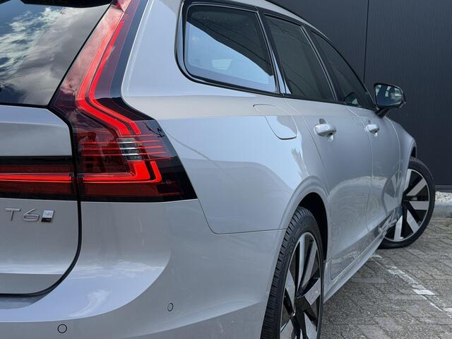 Volvo V90 2.0 T6 Plug-in hybrid AWD Ultra Dark 360 camera/ intellisafe/ schuifdak/climate/ head up display/ trekhaak