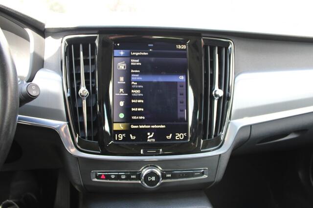Volvo V90 2.0 T5 Momentum 254 pk ECC/Cruise/Navi/Stoelverwarming/PDC/Bluetooth