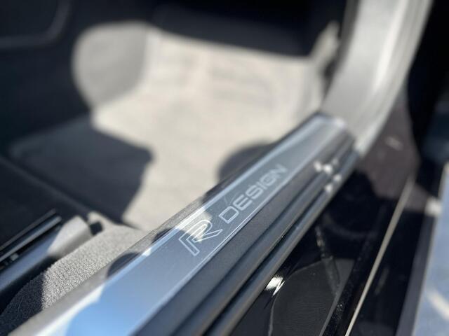 Volvo V90 T5 R-Design | 360 Graden Camera | Trekhaak | Carbon Interieurlijsten | Panoramadak |