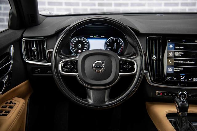 Volvo V90 2.0 T5 Momentum | Dealer onderhouden | Trekhaak | Power Seat | Memory | Stuurverwarming | Leder | Stoelverwarming V+A | Standkachel | LED koplampen | Parkeer Hulp | Volvo on Call |