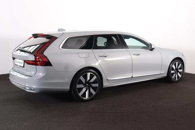 Volvo V90 T6 Recharge AWD Plus Bright - Panorama/schuifdak - IntelliSafe Assist & Surround - 360º Camera - Harman/Kardon audio - Adaptieve LED koplampen - Verwarmde voorstoelen, stuur & achterbank - Parkeersensoren voor & achter - Elektr. bedienb. voorstoelen met g