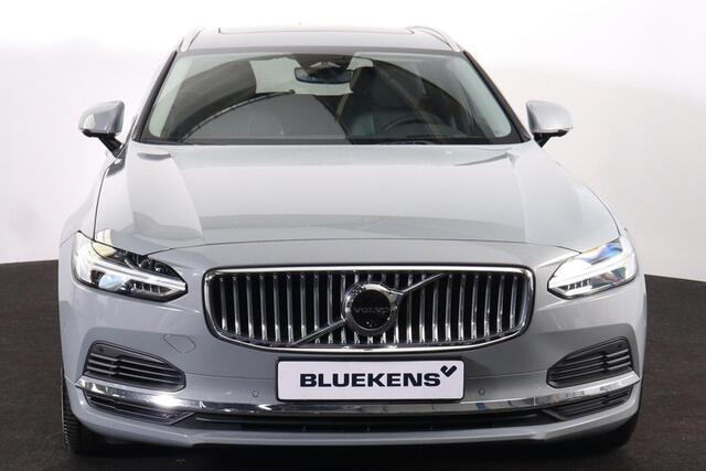 Volvo V90 T6 Recharge AWD Plus Bright - Panorama/schuifdak - IntelliSafe Assist & Surround - 360º Camera - Harman/Kardon audio - Verwarmde voorstoelen, stuur & achterbank - Parkeersensoren voor & achter - Elektr. bedienb. voorstoelen met geheugen - Head up display