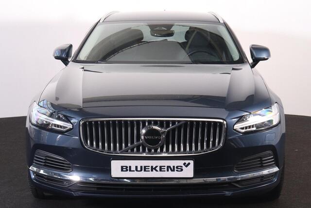 Volvo V90 T6 AWD Inscription Expression - IntelliSafe Assist & Surround - Adaptieve LED koplampen - Verwarmde voorstoelen & stuur - Parkeersensoren achter - Elektr. bedienb. voorstoelen met geheugen - Head up display - Extra getint glas - Inklapbare trekhaak - 19' 