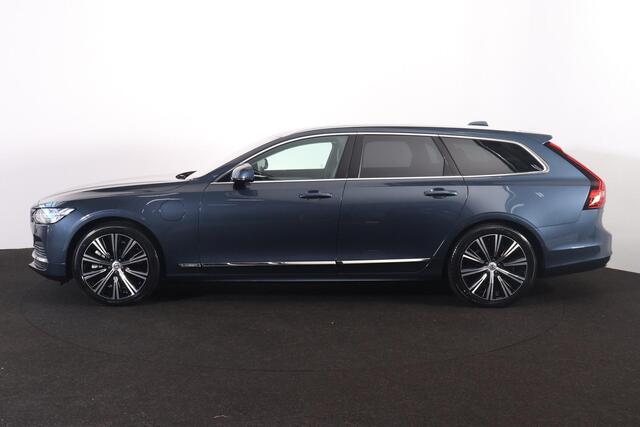 Volvo V90 T6 AWD Inscription Expression - IntelliSafe Assist & Surround - Adaptieve LED koplampen - Verwarmde voorstoelen & stuur - Parkeersensoren achter - Elektr. bedienb. voorstoelen met geheugen - Head up display - Extra getint glas - Inklapbare trekhaak - 19' 