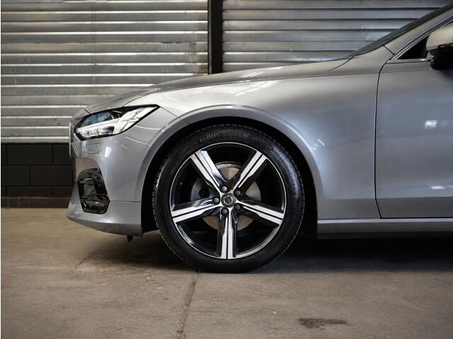 Volvo V90 kombi R Design | Stuurverwarming | Stoelverwarming | 19 Inch | Cruise Controle |