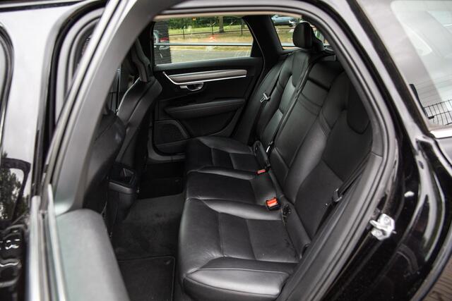Volvo V90 2.0 T5 Momentum , Trekhaak, Adap. cruise, Carplay,