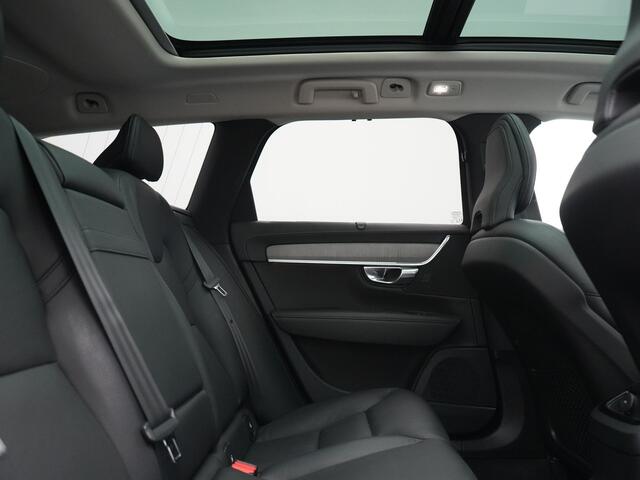 Volvo V90 T6 AWD Inscription PHEV 350pk Dealer O.H | Panodak | Adaptive Cruise | Camera | Harman / Kardon | Lederen Sportstoelen Memory & Verwarmd | Apple Carplay | BLIS | Keyless | Pilot Assist | Google Assistant & Maps | Virtual | Navigatie | DAB | 19"L.M | Plug 
