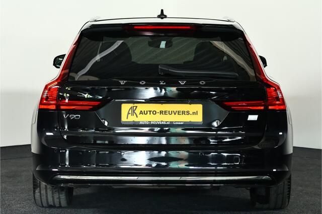 Volvo V90 2.0 T6 Plug-in hybrid AWD / Pilot assist / Google / CarPlay / Trekhaak