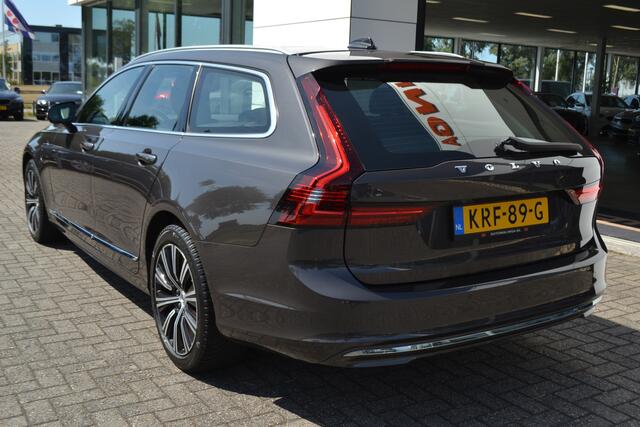 Volvo V90 2.0 T6 Plug-in hybrid AWD Bright | Leder | Pano | wegkl. trekhaak | Harman Kardon