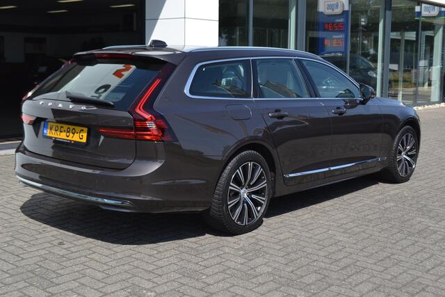 Volvo V90 2.0 T6 Plug-in hybrid AWD Bright | Leder | Pano | wegkl. trekhaak | Harman Kardon