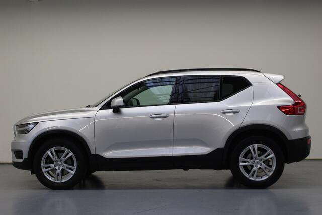 Volvo XC40 T4 Momentum | Rijklaarprijs | Stoelverwarming | BLIS |