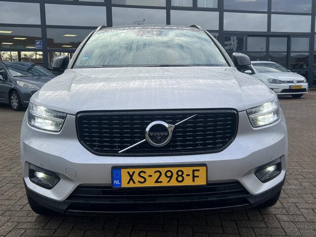 Volvo XC40 2.0 T4 AWD Automaat R-Design Navigatie Trekhaak Panoramadak Leder Elek stoelen Standkachel 360 Camera Intellisafe Carplay NL Auto Vol