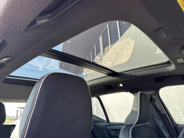 Volvo XC40 1.5 T4 Recharge R-Design Trekhaak Panodak