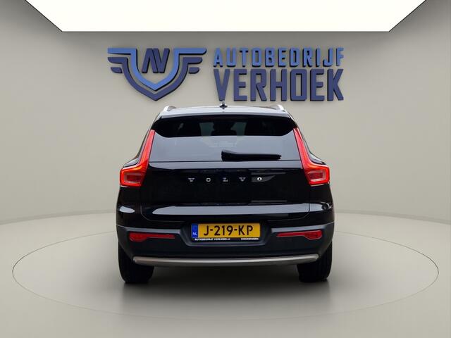 Volvo XC40 1.5 T3 Momentum Automaat - Carplay - NL Auto
