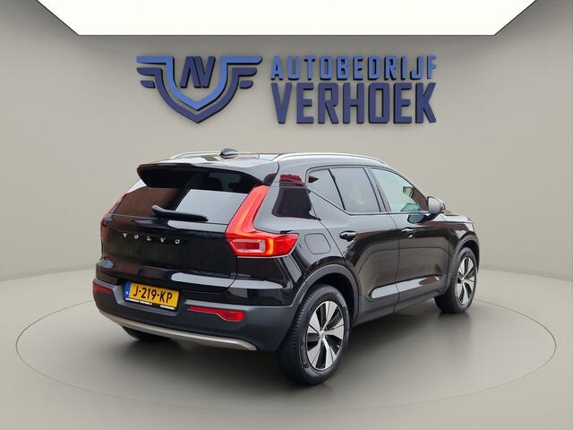 Volvo XC40 1.5 T3 Momentum Automaat - Carplay - NL Auto