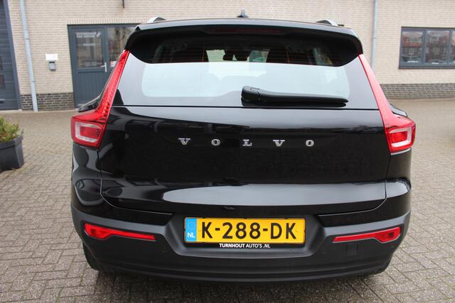 Volvo XC40 1.5 T2 Momentum Automaat | NL auto | Apple carplay