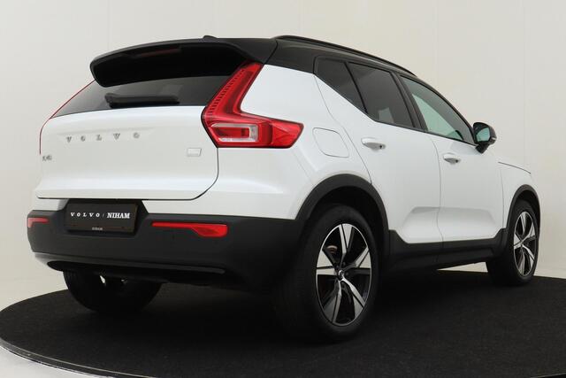 Volvo XC40 T5 RECHARGE R-DESIGN -PANO.DAK|ADAP.CRUISE|TREKHAAK|KEY-LESS|CAMERA