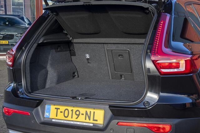 Volvo XC40 1.5 T4 PLUG-IN HYBRID PLUS BRIGHT