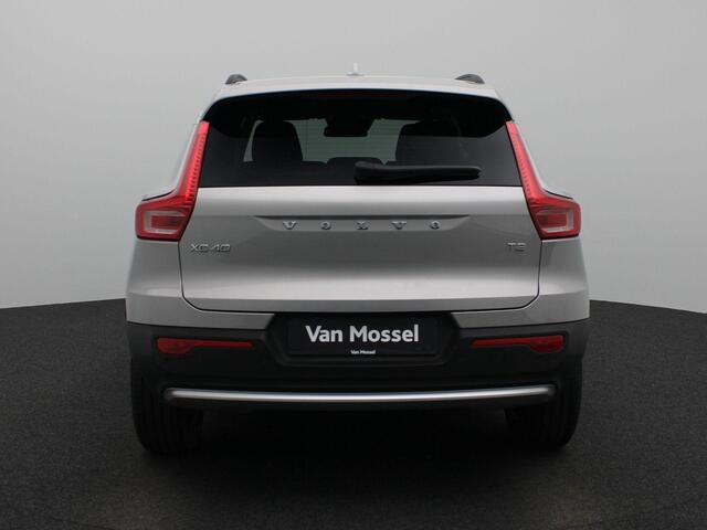 Volvo XC40 T2 Momentum Core Aut. | Navigatie | Camera | Apple Carplay/Android Auto