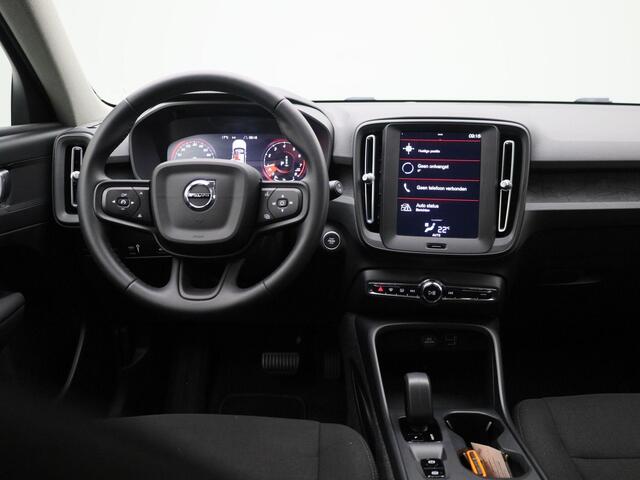 Volvo XC40 T2 Momentum Core Aut. | Navigatie | Camera | Apple Carplay/Android Auto