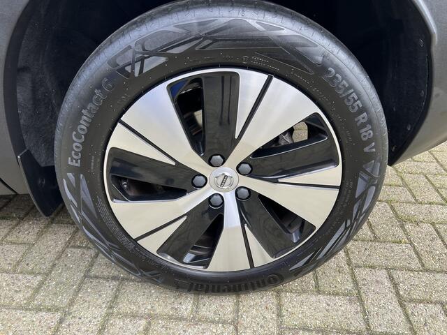 Volvo XC40 1.5 T5 Recharge Business Pro leer 360 graden camera