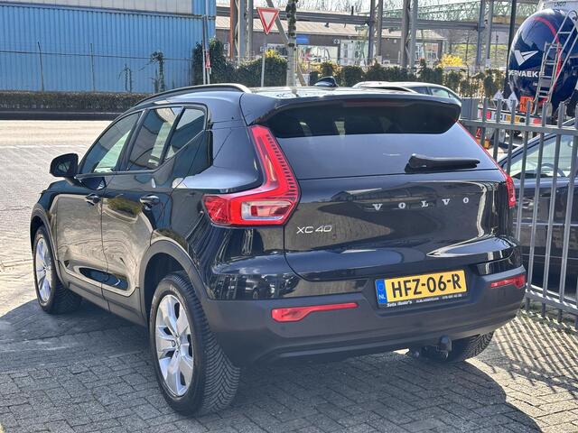 Volvo XC40 1.5 T2 Momentum Pro NAVI/CAMERA/PDC/TREKHAAK
