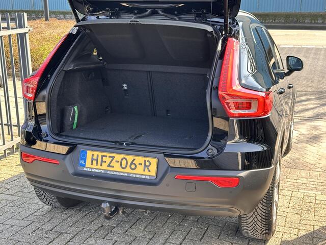 Volvo XC40 1.5 T2 Momentum Pro NAVI/CAMERA/PDC/TREKHAAK