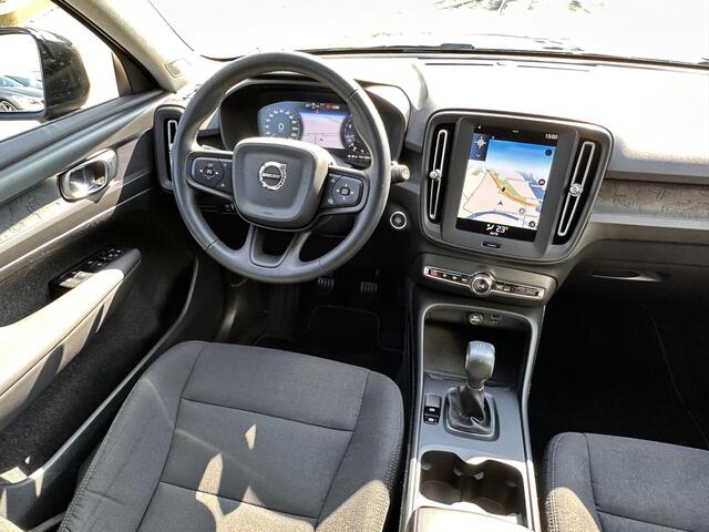 Volvo XC40 1.5 T2 Momentum Pro NAVI/CAMERA/PDC/TREKHAAK