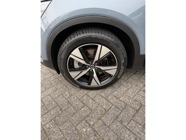 Volvo XC40 Recharge P8 AWD RDes