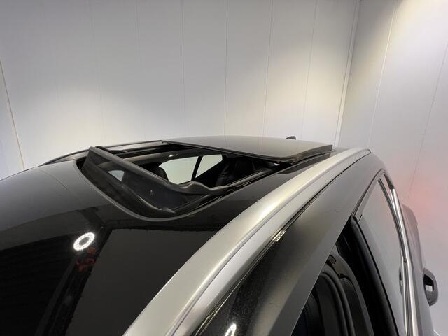 Volvo XC40 1.5 T4 Recharge Ultimate Bright | Navigatie/Android/Apple Carplay | LM Velgen 19" | Elektrisch Glazen Panoramadak | Voorstoelen/Stuur Verwarmd | ADC |
