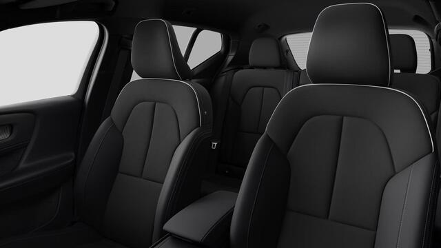 Volvo XC40 B4 197 pk Plus Black Edition | Model 2026 | 20" | Donker glas | Black Grille |