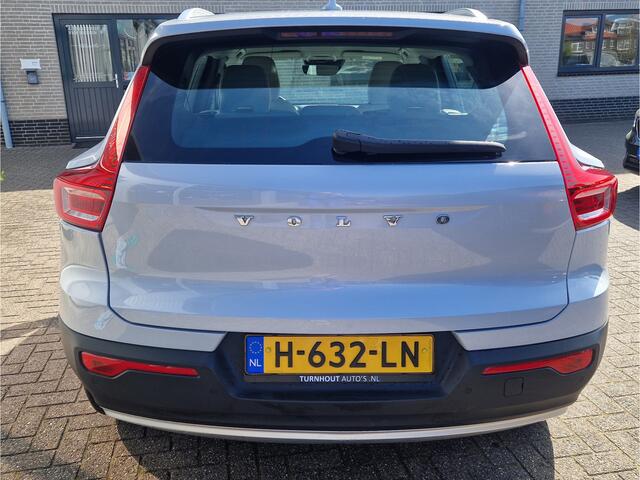 Volvo XC40 1.5 T5 Twin Engine Momentum Pro Harman Kardon | Cam | Keyless