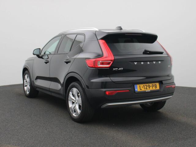 Volvo XC40 1.5 T3 Momentum Stoelverwarming | Parkeer camera | Automaat