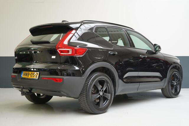 Volvo XC40 1.5 T5 263pk Recharge R-Design Automaat | Trekhaak | Achteruitrijcamera | Stoelverwarming | Stuurverwarming