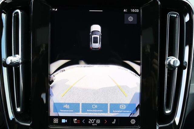 Volvo XC40 Recharge Twin Plus 82 kWh - IntelliSafe Assist & Surround - Verwarmde voorstoelen, stuur & achterbank - Parkeersensoren voor & achter - Elektr. bedienb. bestuurdersstoel met geheugen - Draadloze tel. lader - Warmtepomp - Extra getint glas - Elektr. inklap
